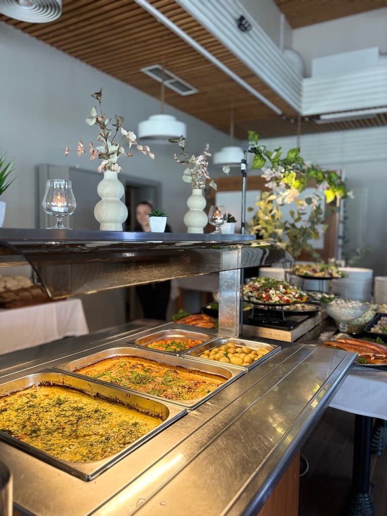 Lunch buffet
