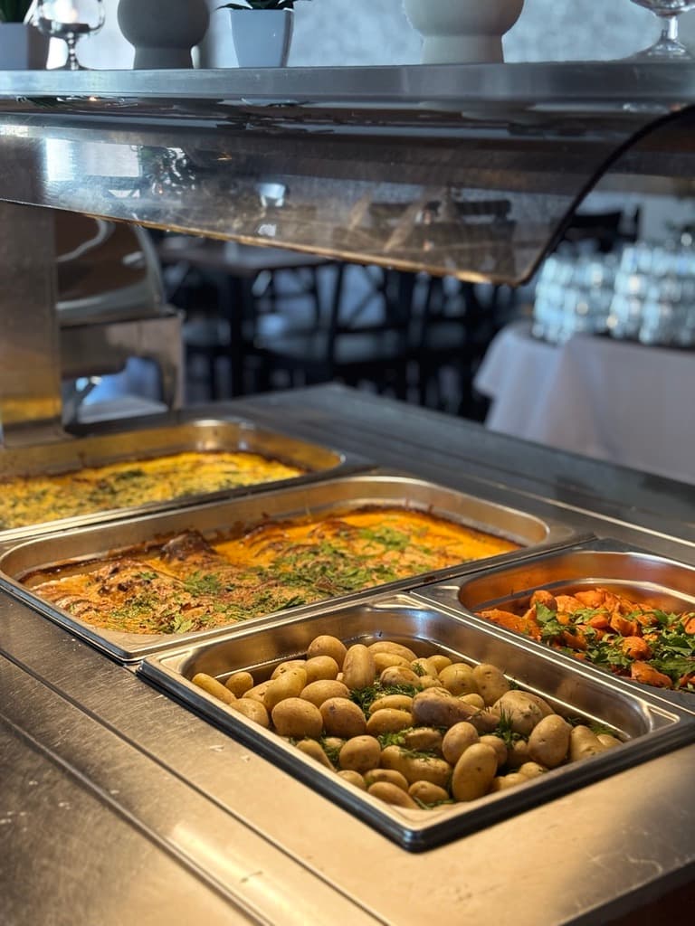 Lunch buffet